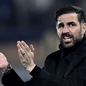 云开体育-38岁小法封神！意甲黑马2-1逆转罗马：4连胜杀入前4 差米兰6分